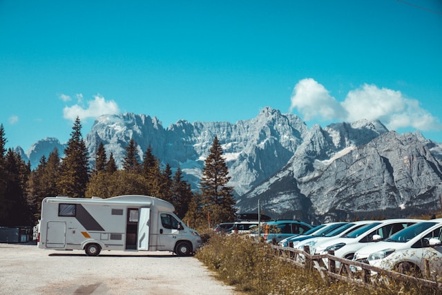 How to Use this RV Rental Income Calculator?